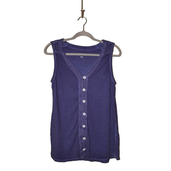 SOFT SURROUNDINGS $49 Ruched‎ Shoulders V-Neck Button Down Top Blue Medium - Picture 1 of 3